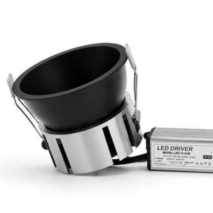 Rayteck Dome – 10W Recessed Spotlight
3000K Warm White | White Anti-Glare Finish
Cut-Out: 75mm | Ø 82mm | H: 73mm
IP65 | OSRAM LED Chip | 5-Year Warranty